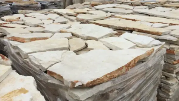 TRANI BURATTATO CM. 4/6 opera incerta gigante piano cava *
